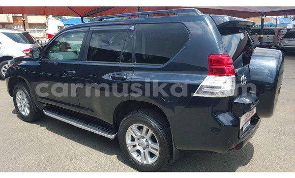 Nunua Ilio tumika Toyota Land Cruiser Prado Nyingine Gari ndani ya Beitbridge nchini Matabeleland Kusini Nunua Ilio tumika Toyota Land Cruiser Prado Nyingine Gari ndani ya Beitbridge nchini Matabeleland Kusini