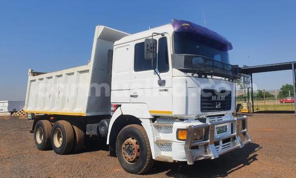 Buy Used Man D20 Other Truck in Beitbridge in Matabeleland South Buy Used Man D20 Other Truck in Beitbridge in Matabeleland South