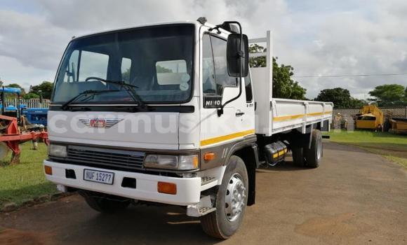 Buy Used Hino 300 Series Other Truck in Beitbridge in Matabeleland South