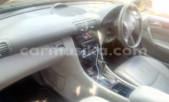 Buy Used Mercedes‒Benz 300–Series Blue Car in Harare in Harare Buy Used Mercedes‒Benz 300–Series Blue Car in Harare in Harare