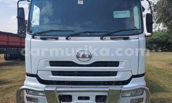 Acheter Occasion Utilitaire Nissan UD Blanc à Beitbridge, Matabeleland South Acheter Occasion Utilitaire Nissan UD Blanc à Beitbridge, Matabeleland South