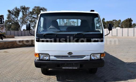 Acheter Occasion Utilitaire Toyota Dyna Blanc à Beitbridge, Matabeleland South Acheter Occasion Utilitaire Toyota Dyna Blanc à Beitbridge, Matabeleland South