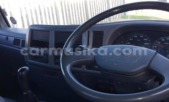 Buy Used Nissan UD White Truck in Beitbridge in Matabeleland South Buy Used Nissan UD White Truck in Beitbridge in Matabeleland South