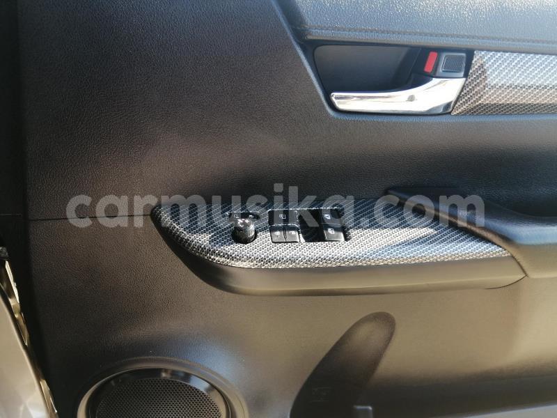 Big with watermark toyota hilux matabeleland south beitbridge 22427