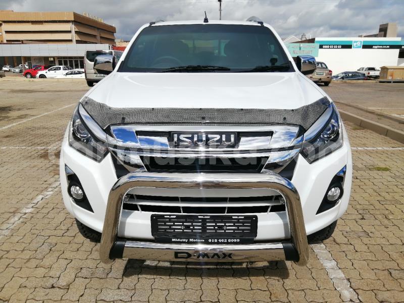 Big with watermark isuzu d max matabeleland south beitbridge 22428