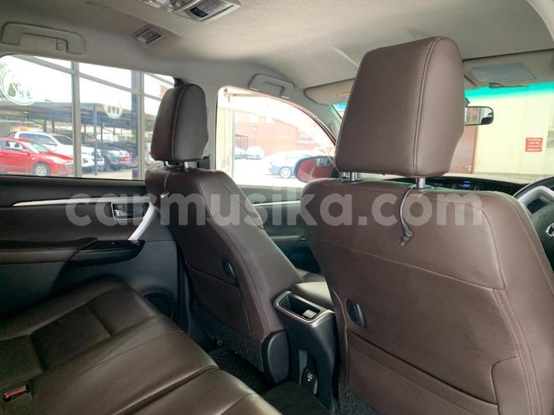 Big with watermark toyota hilux matabeleland south beitbridge 22430