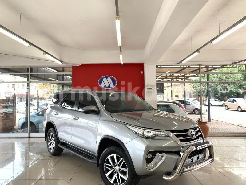 Big with watermark toyota hilux matabeleland south beitbridge 22430