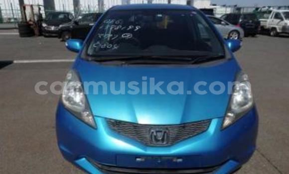 Buy Used Honda Fit Blue Car in Beitbridge in Matabeleland South Buy Used Honda Fit Blue Car in Beitbridge in Matabeleland South