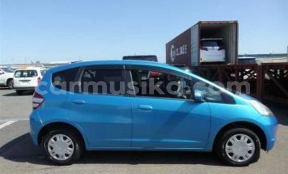 Acheter Occasion Voiture Honda Fit Bleu à Beitbridge, Matabeleland South Acheter Occasion Voiture Honda Fit Bleu à Beitbridge, Matabeleland South