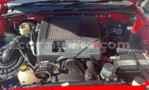 Acheter Occasion Voiture Toyota Hilux Rouge à Beitbridge, Matabeleland South Acheter Occasion Voiture Toyota Hilux Rouge à Beitbridge, Matabeleland South