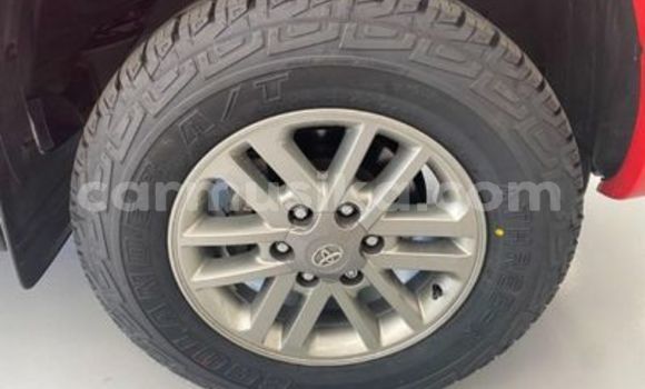 Acheter Occasion Voiture Toyota Hilux Rouge à Beitbridge, Matabeleland South Acheter Occasion Voiture Toyota Hilux Rouge à Beitbridge, Matabeleland South