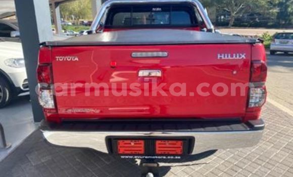 Acheter Occasion Voiture Toyota Hilux Rouge à Beitbridge, Matabeleland South Acheter Occasion Voiture Toyota Hilux Rouge à Beitbridge, Matabeleland South