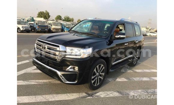 Tenga Imported Toyota Land Cruiser Nhema Mota in Import - Dubai in Harare Tenga Imported Toyota Land Cruiser Nhema Mota in Import - Dubai in Harare