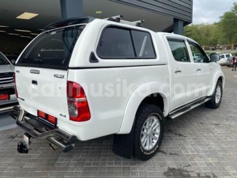 Big with watermark toyota hilux matabeleland south beitbridge 22453