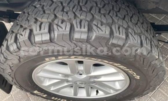 Acheter Occasion Voiture Toyota Hilux Blanc à Beitbridge, Matabeleland South Acheter Occasion Voiture Toyota Hilux Blanc à Beitbridge, Matabeleland South