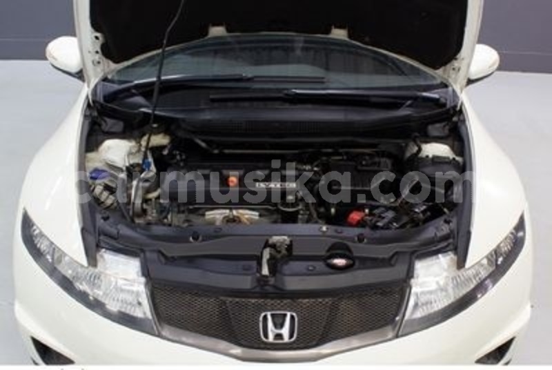 Buy used honda civic white car in beitbridge in matabeleland south 