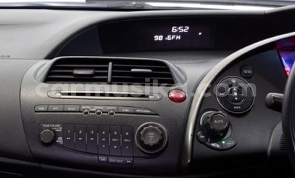 Acheter Occasion Voiture Honda Civic Blanc à Beitbridge, Matabeleland South Acheter Occasion Voiture Honda Civic Blanc à Beitbridge, Matabeleland South