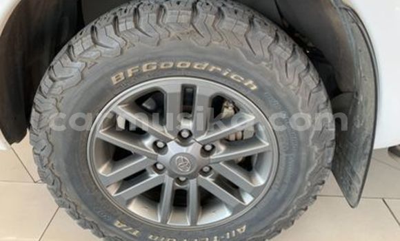 Tenga Tsaru Toyota Fortuner Zvimwe Mota in Beitbridge in Matabeleland South Tenga Tsaru Toyota Fortuner Zvimwe Mota in Beitbridge in Matabeleland South