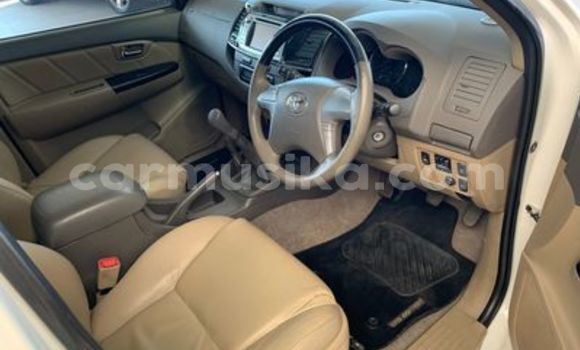 Tenga Tsaru Toyota Fortuner Zvimwe Mota in Beitbridge in Matabeleland South Tenga Tsaru Toyota Fortuner Zvimwe Mota in Beitbridge in Matabeleland South