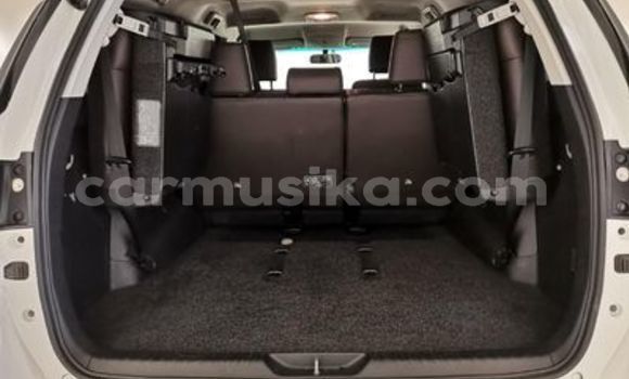 Buy Used Toyota Fortuner White Car in Beitbridge in Matabeleland South Buy Used Toyota Fortuner White Car in Beitbridge in Matabeleland South