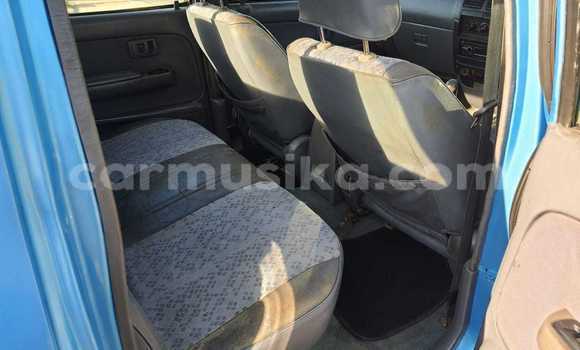 Tenga Tsaru Toyota Hilux Chena Mota in Willowvale in Harare Tenga Tsaru Toyota Hilux Chena Mota in Willowvale in Harare