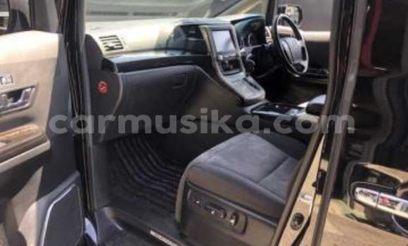 Buy Used Toyota Alphard Black Car in Beitbridge in Matabeleland South Buy Used Toyota Alphard Black Car in Beitbridge in Matabeleland South