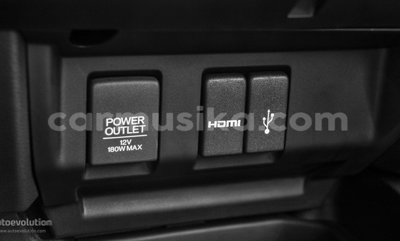 Tenga Tsaru Honda Fit Tsvuku Mota in Harare in Harare Tenga Tsaru Honda Fit Tsvuku Mota in Harare in Harare