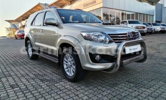Nunua Ilio tumika Toyota Fortuner Nyingine Gari ndani ya Beitbridge nchini Matabeleland Kusini