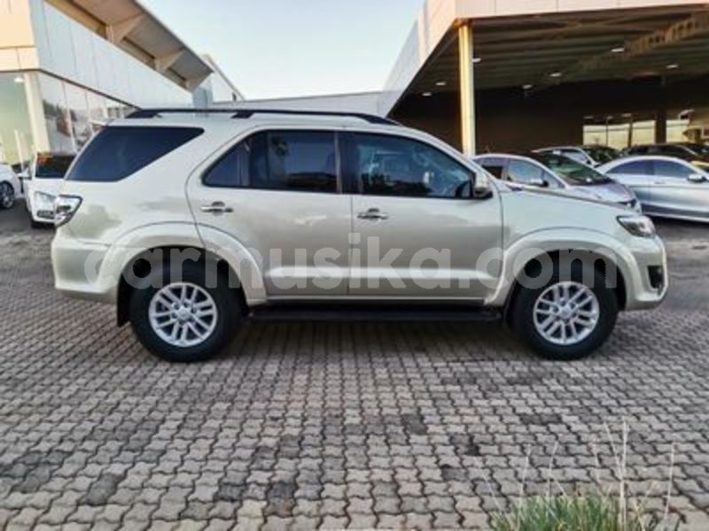 Big with watermark toyota fortuner matabeleland south beitbridge 22473