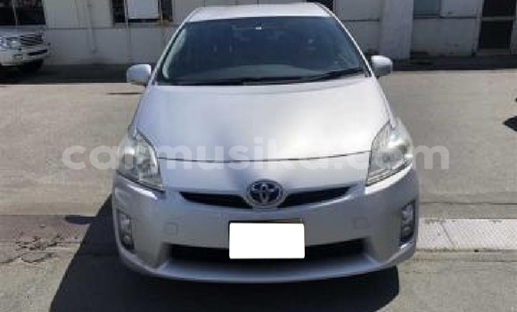 Buy Used Toyota Prius Silver Car in Beitbridge in Matabeleland South Buy Used Toyota Prius Silver Car in Beitbridge in Matabeleland South