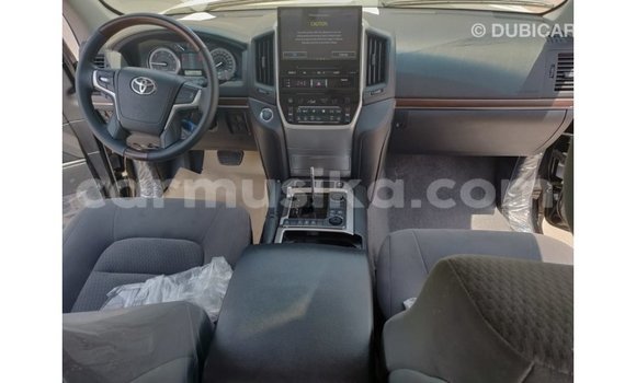 Acheter Import Voiture Toyota Land Cruiser Noir à Import - Dubai, Harare Acheter Import Voiture Toyota Land Cruiser Noir à Import - Dubai, Harare
