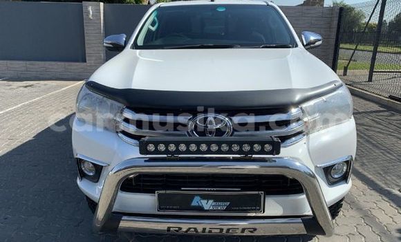 Tenga Tsaru Toyota Hilux Chena Mota in Beitbridge in Matabeleland South Tenga Tsaru Toyota Hilux Chena Mota in Beitbridge in Matabeleland South