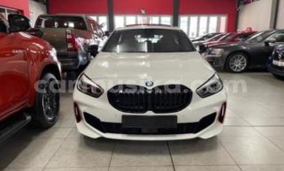 Nunua Ilio tumika BMW 1-Series Nyeupe Gari ndani ya Beitbridge nchini Matabeleland Kusini