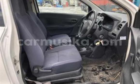 Acheter Occasion Voiture Daihatsu Mira Blanc à Beitbridge, Matabeleland South Acheter Occasion Voiture Daihatsu Mira Blanc à Beitbridge, Matabeleland South