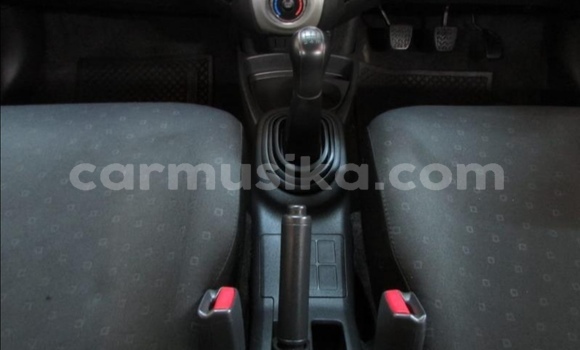 Nunua Ilio tumika Toyota Yaris Nyeupe Gari ndani ya Beitbridge nchini Matabeleland Kusini Nunua Ilio tumika Toyota Yaris Nyeupe Gari ndani ya Beitbridge nchini Matabeleland Kusini