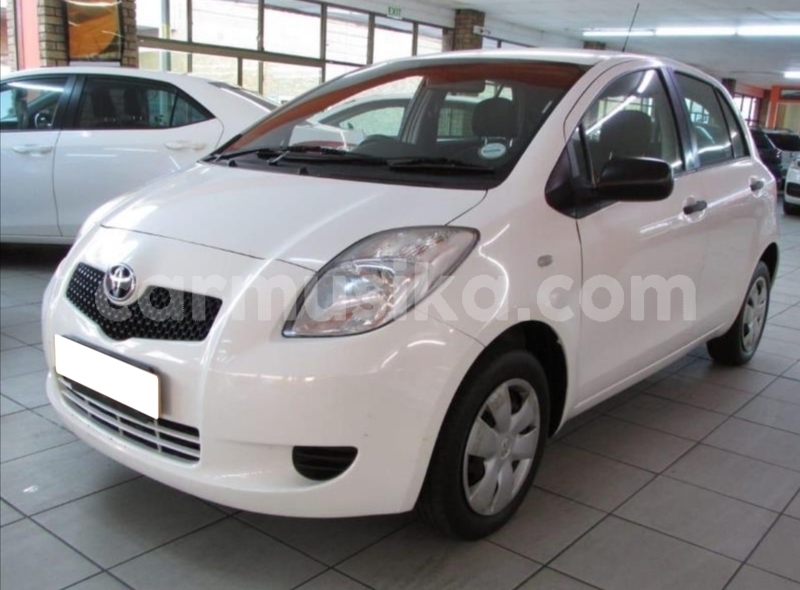 Big with watermark toyota yaris matabeleland south beitbridge 22494