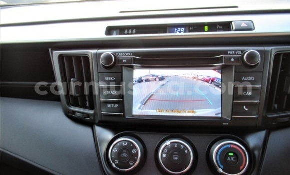 Acheter Occasion Voiture Toyota RAV4 Gris à Beitbridge, Matabeleland South Acheter Occasion Voiture Toyota RAV4 Gris à Beitbridge, Matabeleland South