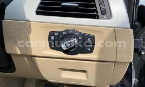 Acheter Occasion Voiture BMW 3–Series Noir à Beitbridge, Matabeleland South Acheter Occasion Voiture BMW 3–Series Noir à Beitbridge, Matabeleland South