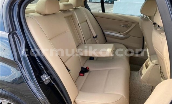 Acheter Occasion Voiture BMW 3–Series Noir à Beitbridge, Matabeleland South Acheter Occasion Voiture BMW 3–Series Noir à Beitbridge, Matabeleland South