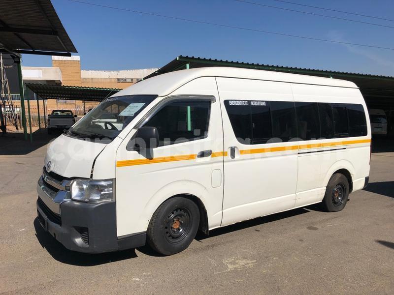 Big with watermark toyota commuter harare harare 22506
