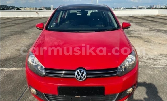 Buy Used Volkswagen Golf Red Car in Beitbridge in Matabeleland South