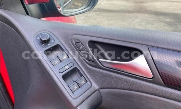 Nunua Ilio tumika Volkswagen Golf Nyekundu Gari ndani ya Beitbridge nchini Matabeleland Kusini Nunua Ilio tumika Volkswagen Golf Nyekundu Gari ndani ya Beitbridge nchini Matabeleland Kusini