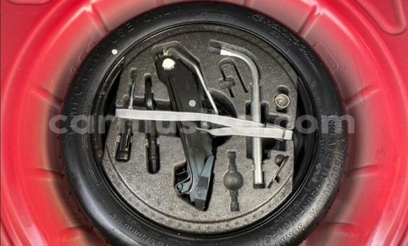 Nunua Ilio tumika Volkswagen Golf Nyekundu Gari ndani ya Beitbridge nchini Matabeleland Kusini Nunua Ilio tumika Volkswagen Golf Nyekundu Gari ndani ya Beitbridge nchini Matabeleland Kusini