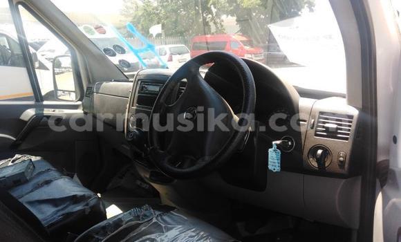 Tenga Tsaru Volkswagen Quantum Chena Mota in Harare in Harare Tenga Tsaru Volkswagen Quantum Chena Mota in Harare in Harare