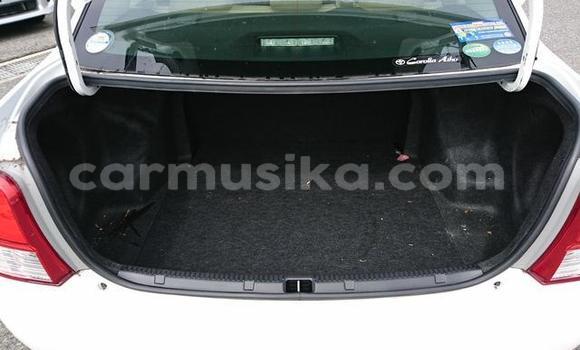 Acheter Import Voiture Toyota Axio Blanc à Beitbridge, Matabeleland South Acheter Import Voiture Toyota Axio Blanc à Beitbridge, Matabeleland South