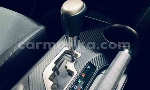 Acheter Occasion Voiture Toyota RAV4 Autre à Beitbridge, Matabeleland South Acheter Occasion Voiture Toyota RAV4 Autre à Beitbridge, Matabeleland South