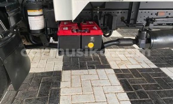 Buy Used Toyota Dyna White Truck in Beitbridge in Matabeleland South Buy Used Toyota Dyna White Truck in Beitbridge in Matabeleland South