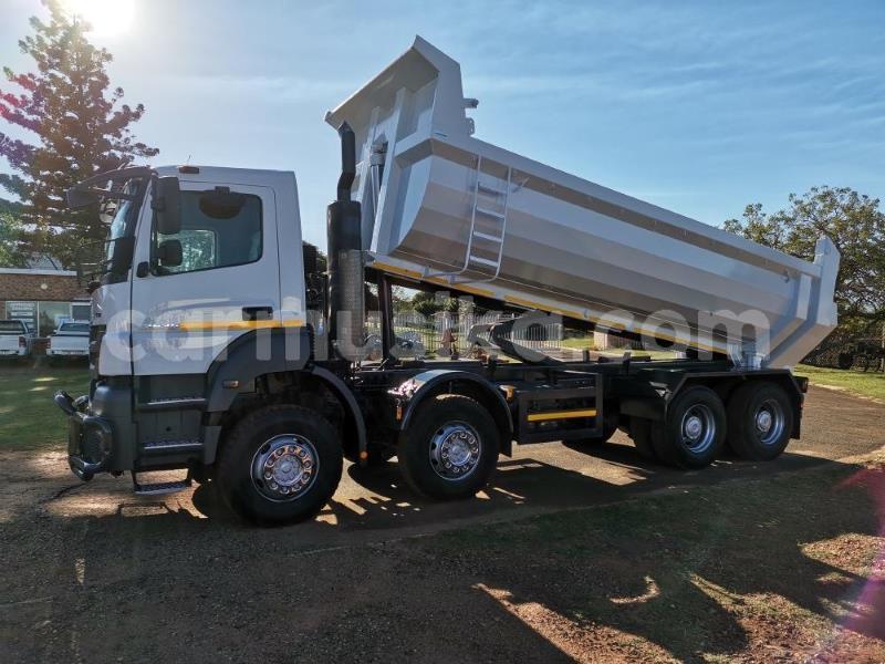 Big with watermark mercedes benz tipper matabeleland south beitbridge 22535