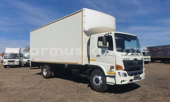 Acheter Occasion Utilitaire Hino 300 Series Autre à Beitbridge, Matabeleland South Acheter Occasion Utilitaire Hino 300 Series Autre à Beitbridge, Matabeleland South