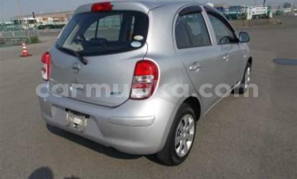 Nunua Ilio tumika Nissan March Fedha Gari ndani ya Beitbridge nchini Matabeleland Kusini Nunua Ilio tumika Nissan March Fedha Gari ndani ya Beitbridge nchini Matabeleland Kusini